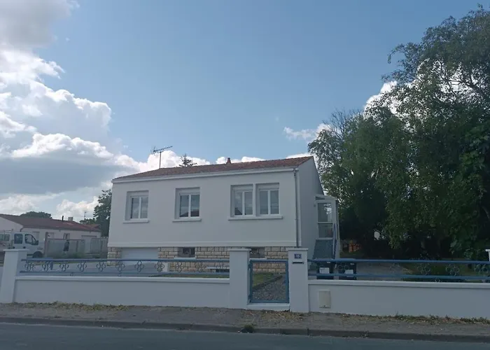 Charmante Maison Entre Mer Et Campagne